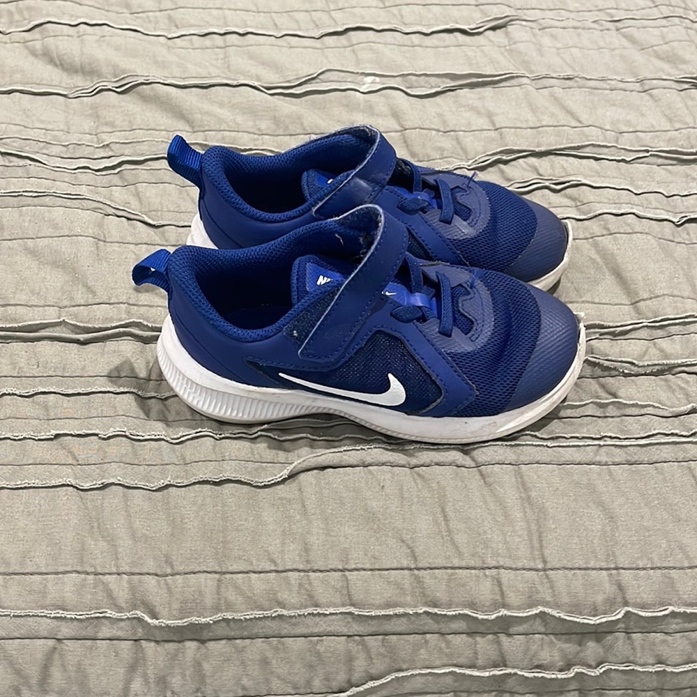 Boy’s Nike sneakers